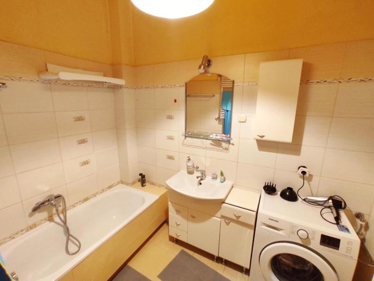 Room In Old Town Красков Екстериор снимка