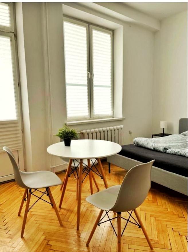 Room In Old Town Красков Екстериор снимка